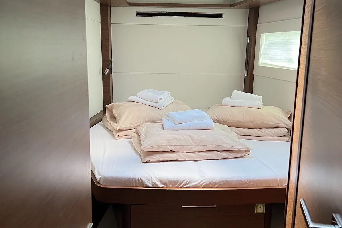 Cabin on La Condesa, a Lagoon 46 catamaran at Grad Kaštela, Croatia