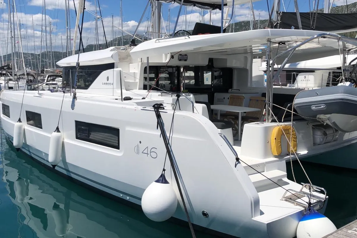Exterior view of La Condesa, a Lagoon 46 catamaran at Grad Kaštela, Croatia