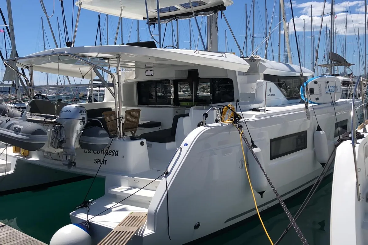 Exterior view of La Condesa, a Lagoon 46 catamaran at Grad Kaštela, Croatia