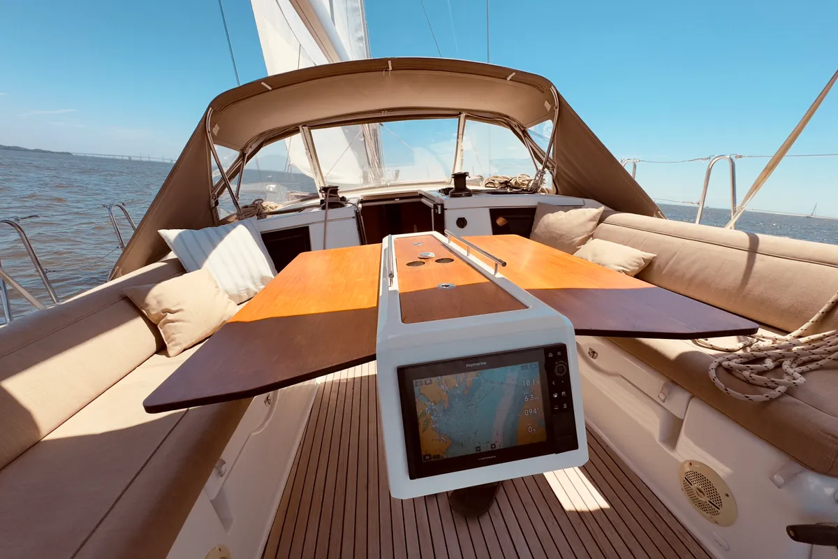 Slowdown, a Dufour 430 sailboat at Annapolis, United States