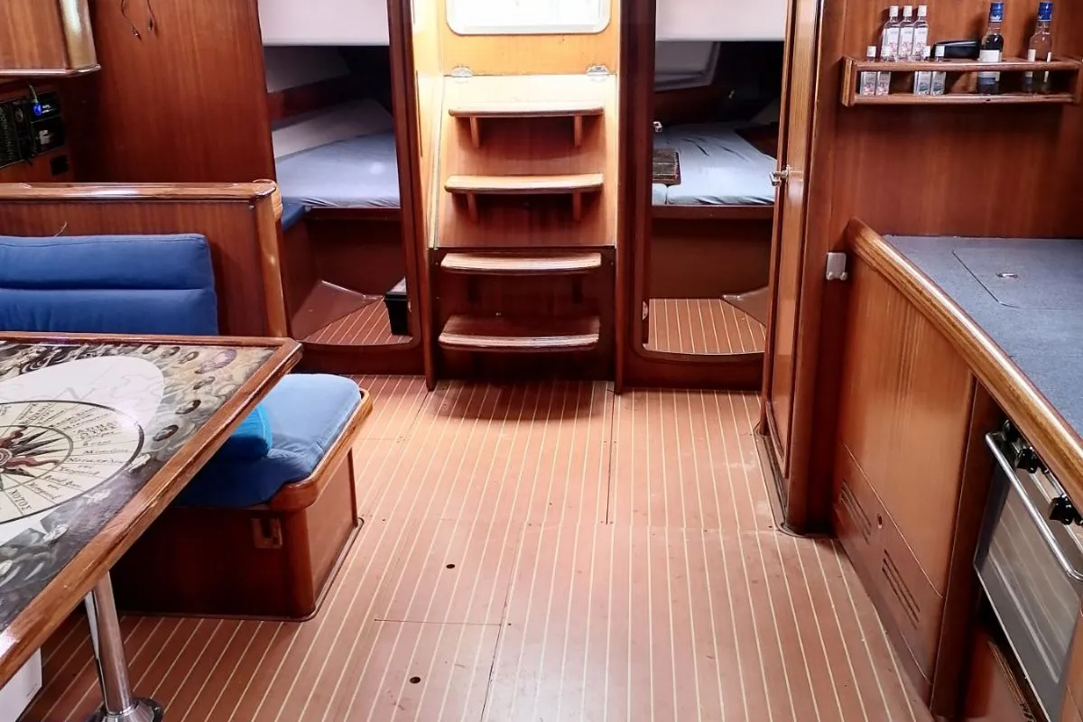 Salon of Orion VI, a Bavaria 44 sailboat at Volos, Greece
