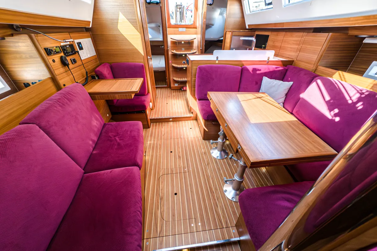 Salon of Tamikaya, a Elan Impression 40.1 sailboat at Punat, Croatia