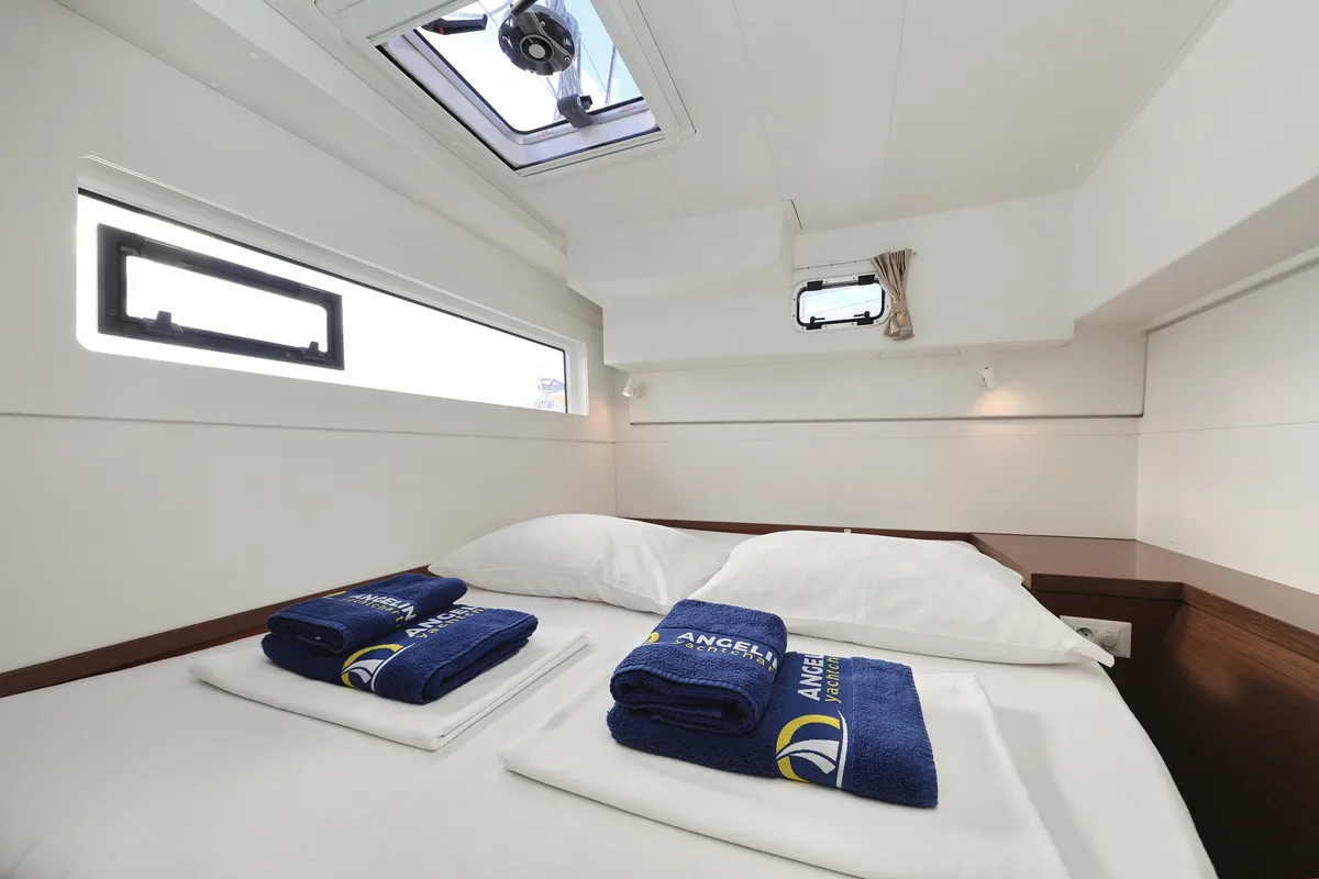 Cabin on La Luna, a Lagoon 40 catamaran at Sukošan, Croatia