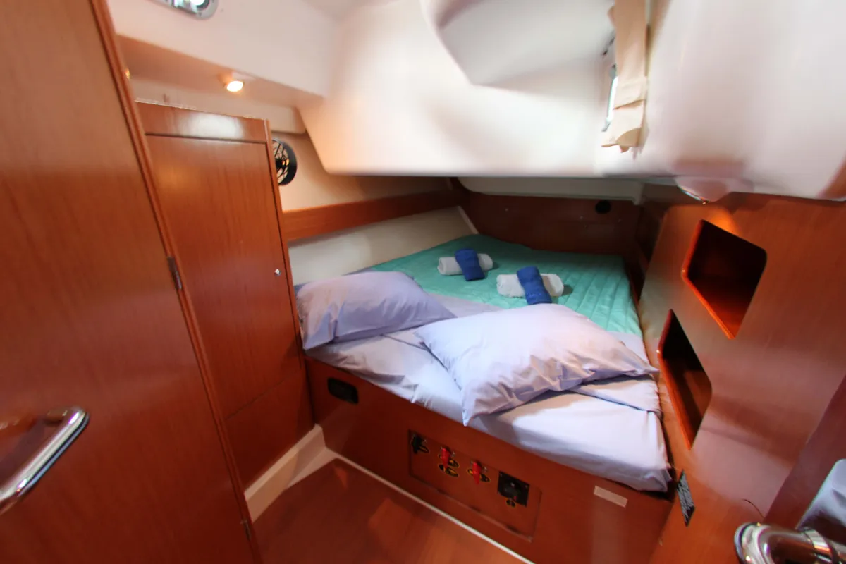 Cabin on Joker, a Beneteau Cyclades 50.5 sailboat at Athens, Greece