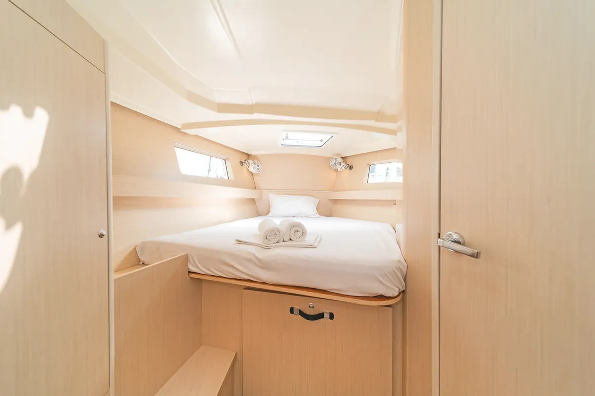 Cabin on Silver Eintzel, a Beneteau Oceanis 41.1 sailboat at Athens, Greece