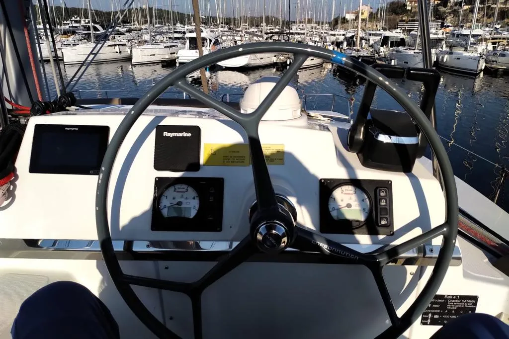 Cockpit of Testa, a Bali 4.1 catamaran at Grad Pula, Croatia