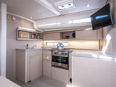 Galley of KEIKI, a Beneteau Oceanis 40.1 sailboat at Općina Medulin, Croatia
