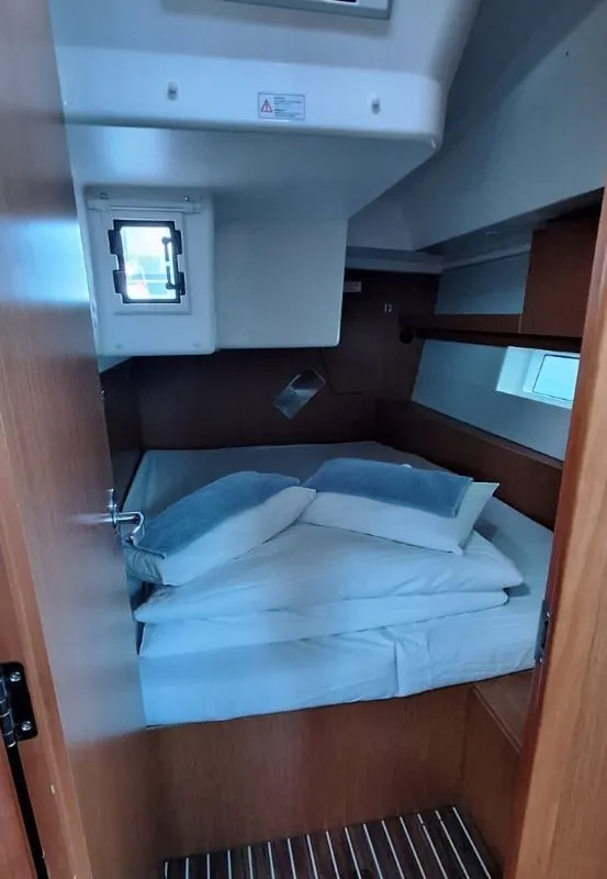 Cabin on Bluna, a Bavaria C45 sailboat at Grad Šibenik, Croatia