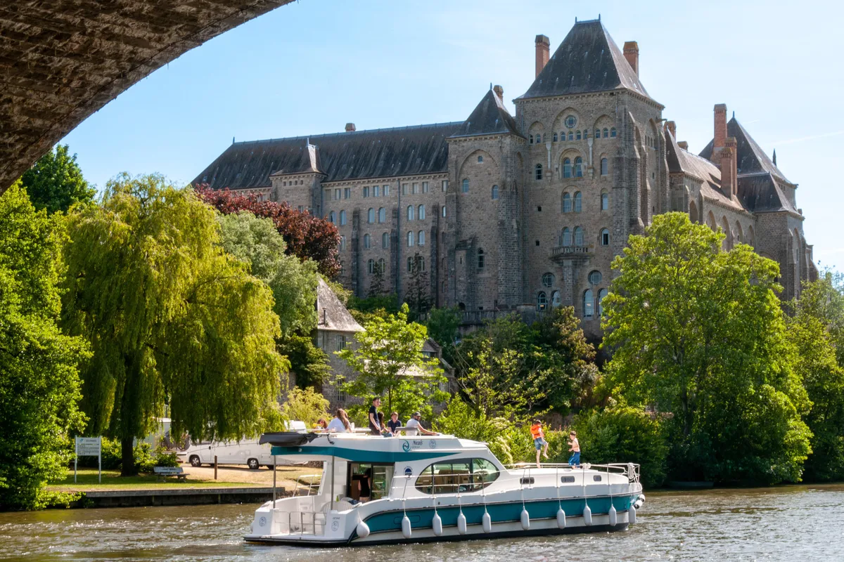 Exterior view of Premium, a Nicols Octo Fly 12 motorboat at Sablé-sur-Sarthe, France