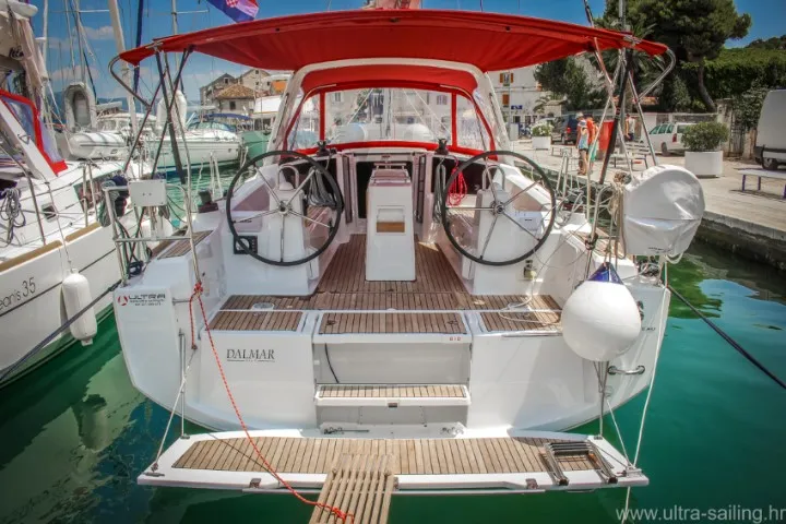 Cockpit of Dalmar, a Beneteau Oceanis 35 sailboat at Općina Medulin, Croatia