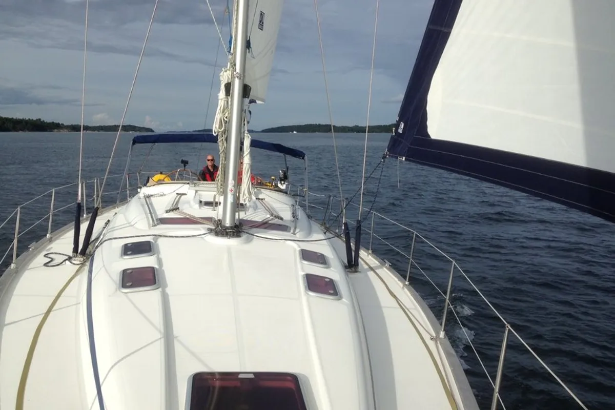 Deck of Evita, a Bavaria 46 Cruiser sailboat at Bullandö, Sweden