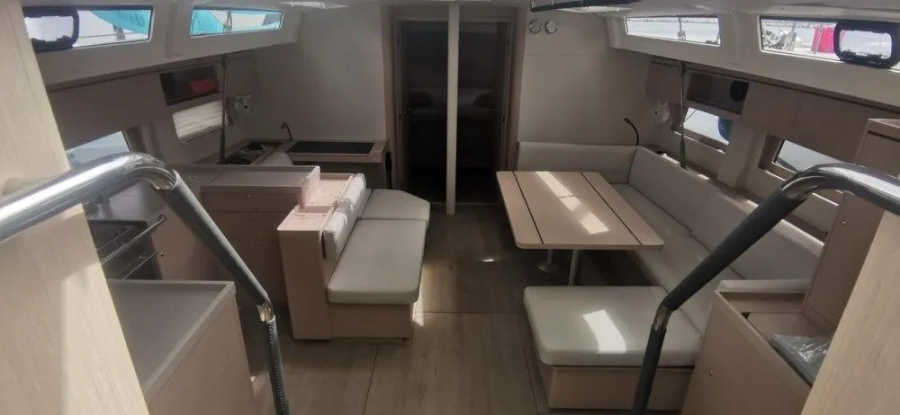 Salon of Living In Sea, a Beneteau Oceanis 51.1 sailboat at Kontokali, Greece
