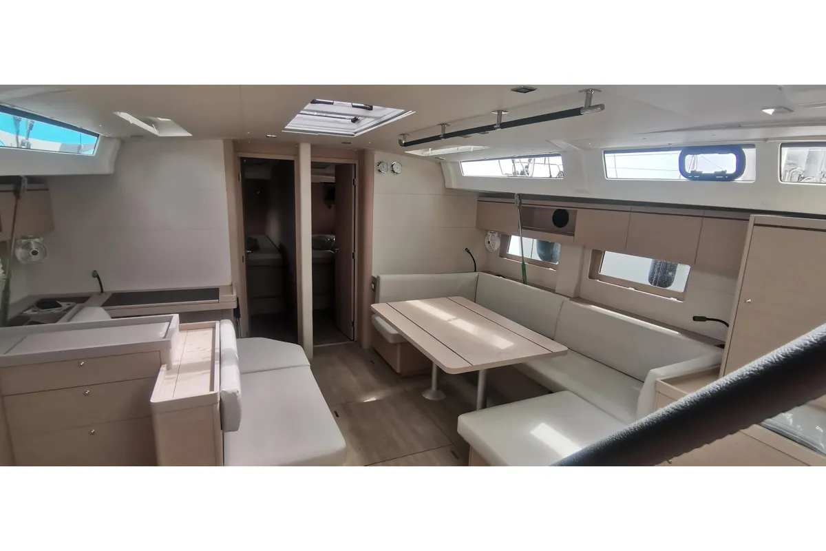 Salon of Living In Sea, a Beneteau Oceanis 51.1 sailboat at Kontokali, Greece