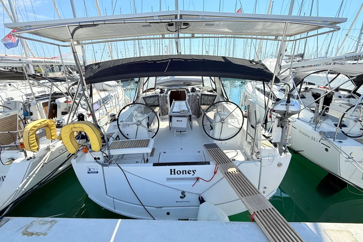 Exterior view of Honey, a Beneteau Oceanis 41.1 sailboat at Općina Sukošan, Croatia