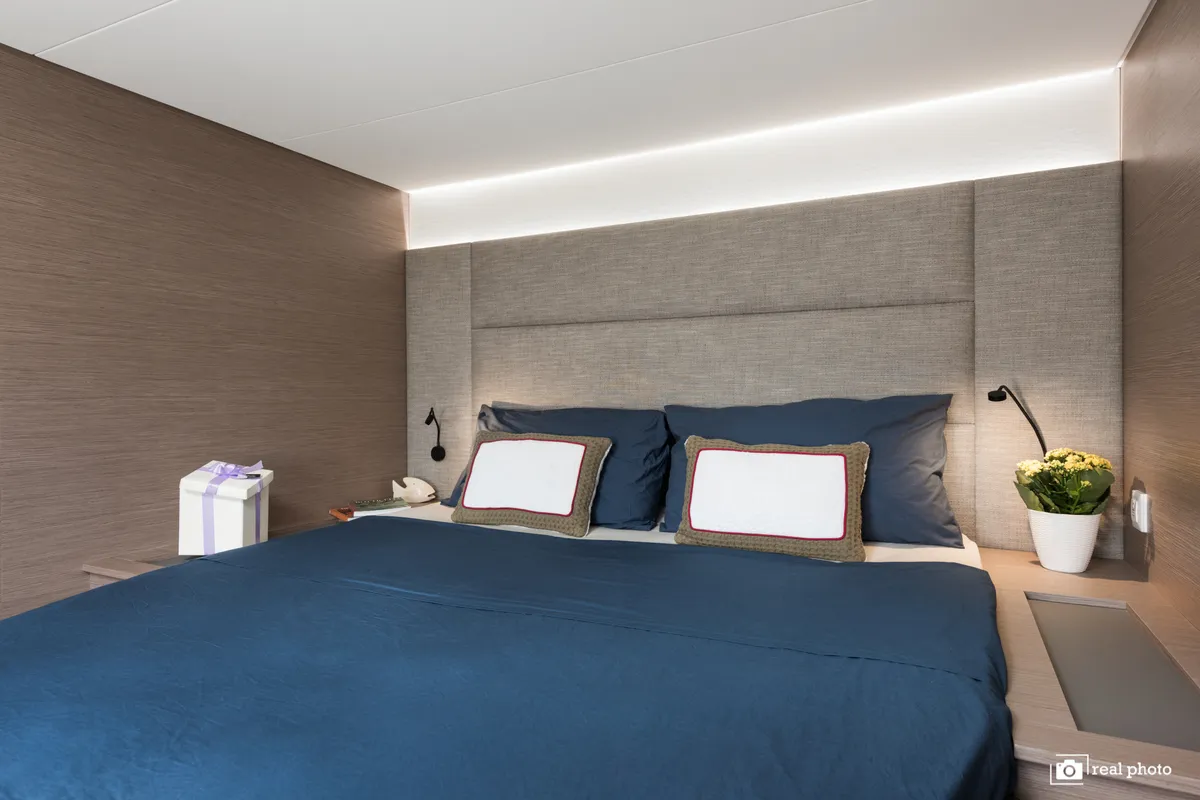 Cabin on Papa Charlie, a Fountaine Pajot Aura 51 catamaran at Cannigione, Italy