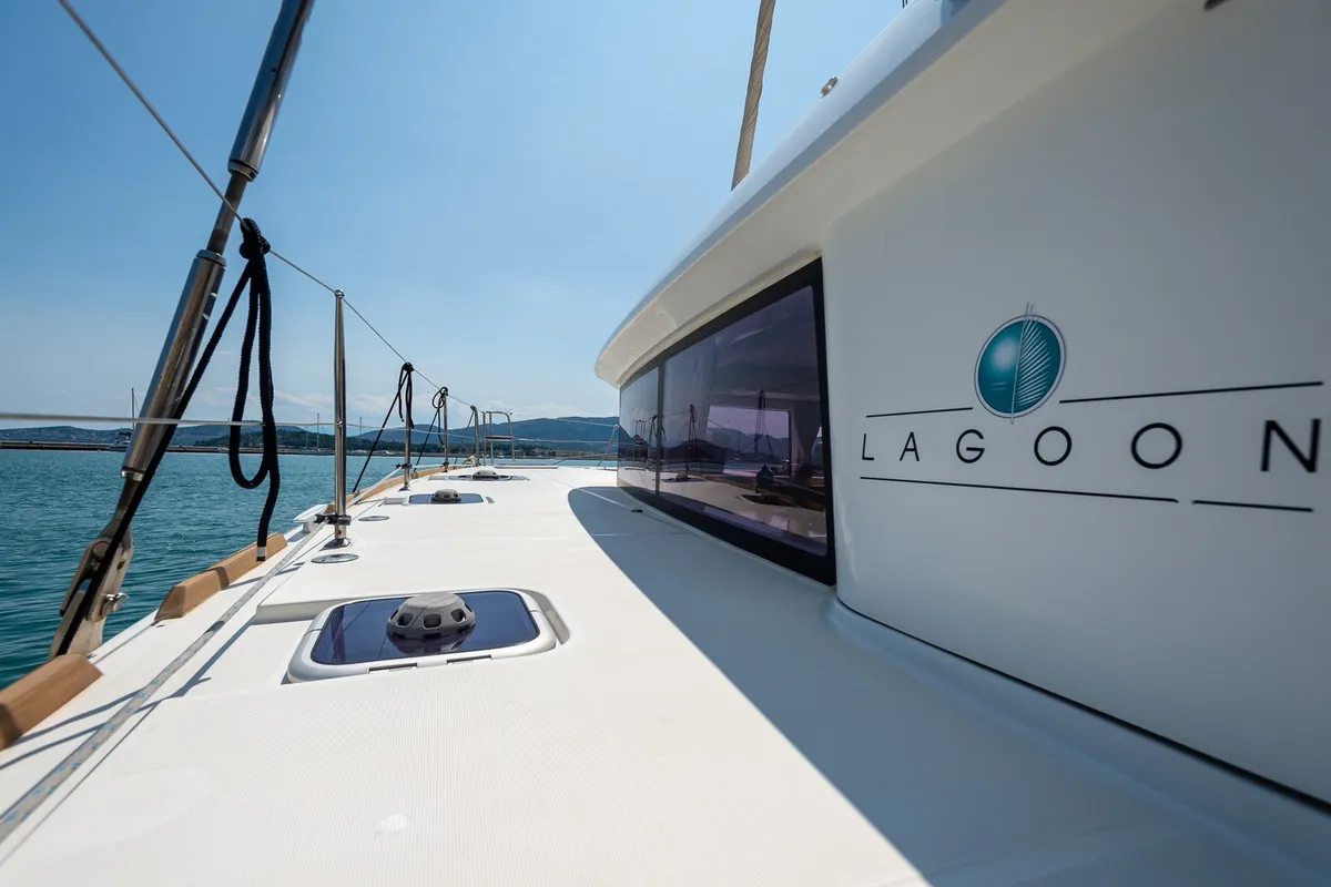 Exterior view of Astro, a Lagoon 400 S2 catamaran at Volos, Greece