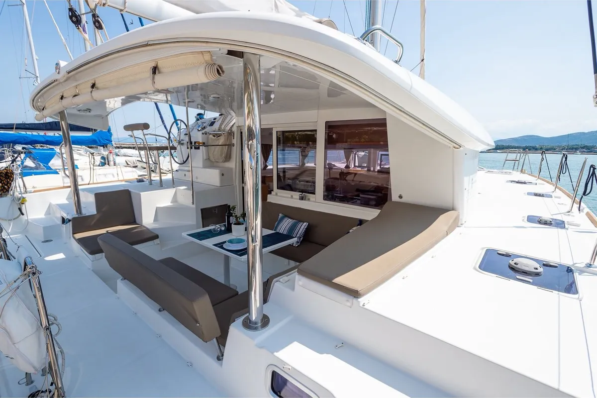 Deck of Astro, a Lagoon 400 S2 catamaran at Volos, Greece