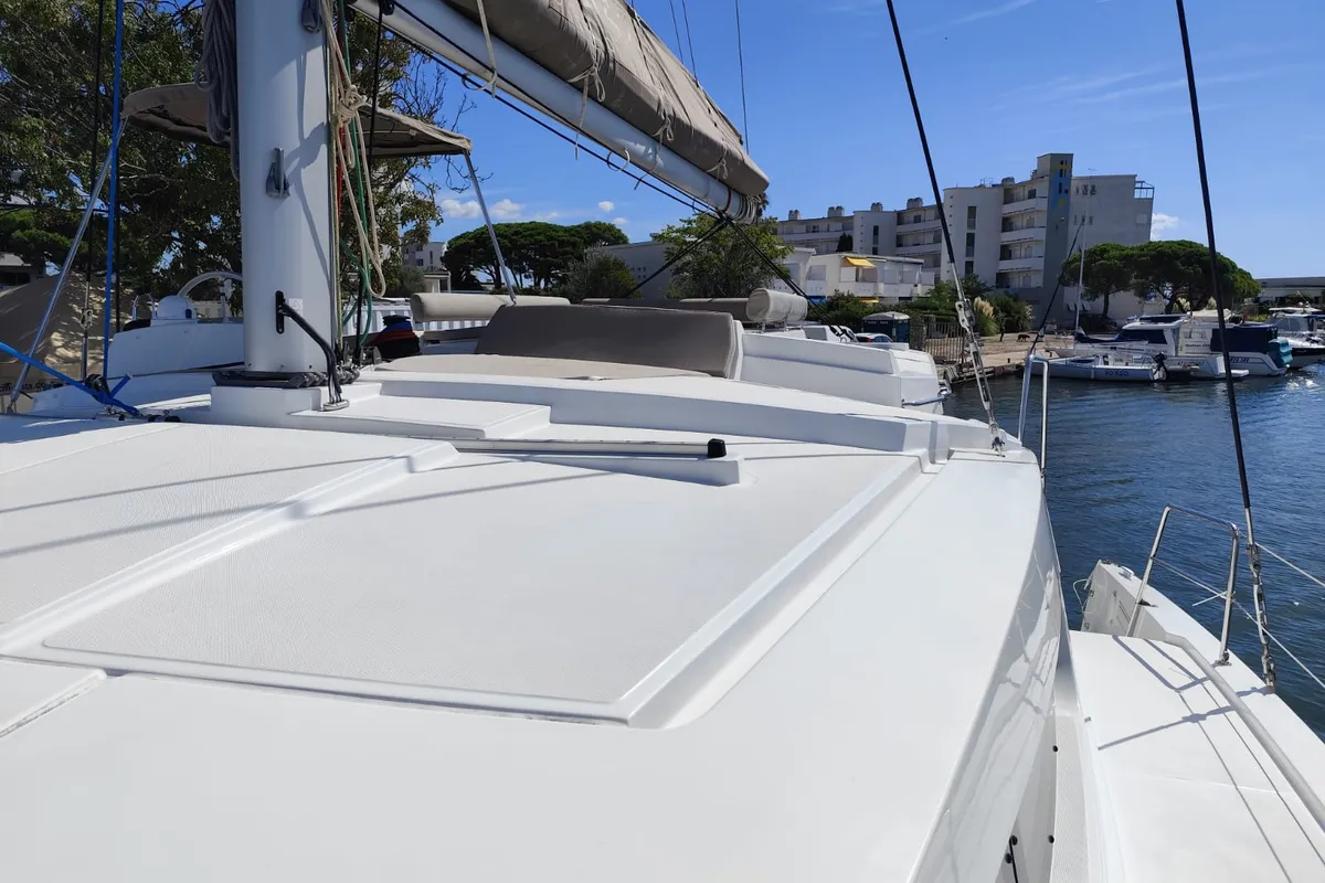 Deck of FIMA, a Bali 4.2 catamaran at Hyères, France