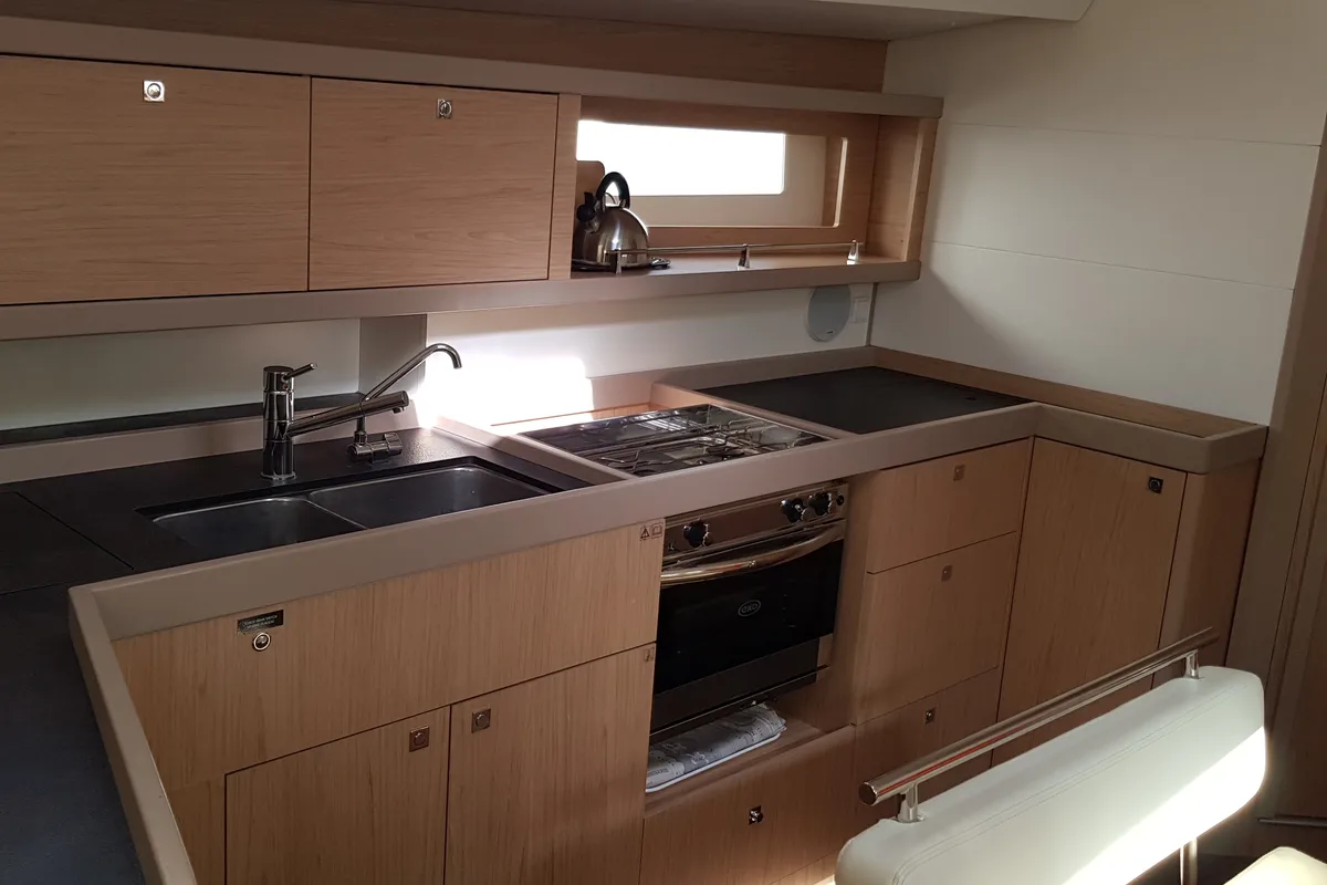 Galley of Senza Regole, a Beneteau Oceanis 45 sailboat at Tonnarella, Italy