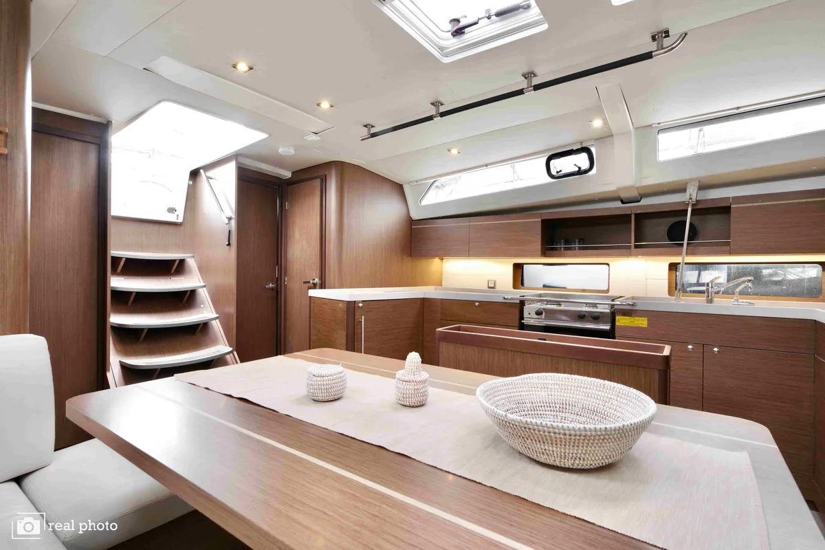 Galley of Ludi, a Beneteau Oceanis 46.1 sailboat at Castellammare di Stabia, Italy