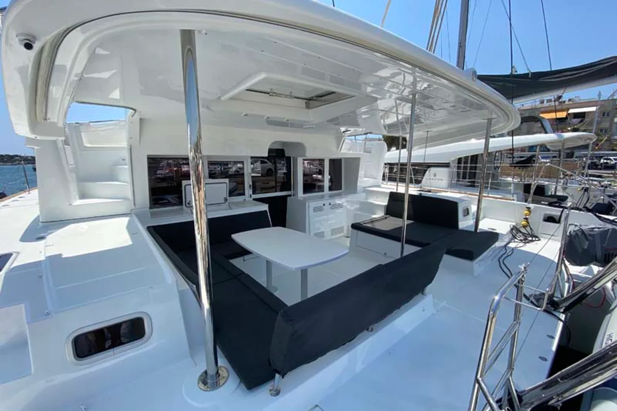 Deck of Dreamelli, a Lagoon 450 F catamaran at Trogir, Croatia