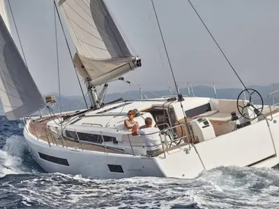 Floor plan of Jeanneau SO 490, a Jeanneau Sun Odyssey 490 sailboat at Municipal Unit of Lefkada, Greece