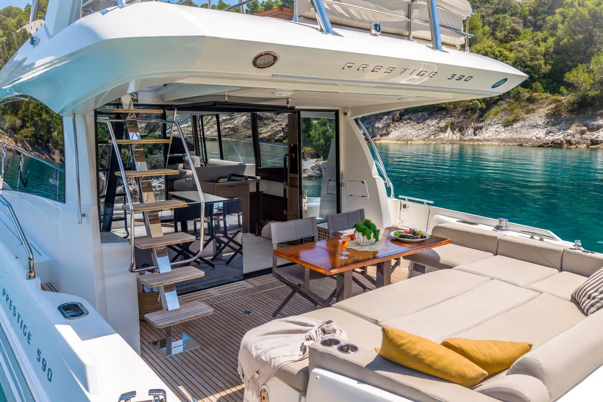 Shaft, a Jeanneau Prestige 590 Flybridge motor yacht at Podstrana - Miljevac, Croatia