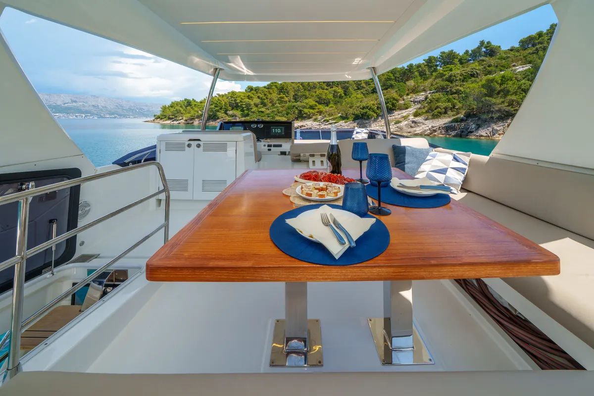 Shaft, a Jeanneau Prestige 590 Flybridge motor yacht at Podstrana - Miljevac, Croatia