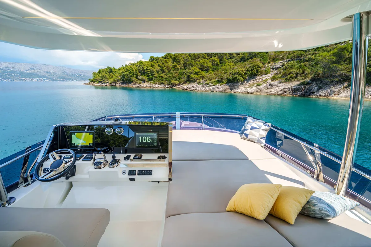 Shaft, a Jeanneau Prestige 590 Flybridge motor yacht at Podstrana - Miljevac, Croatia