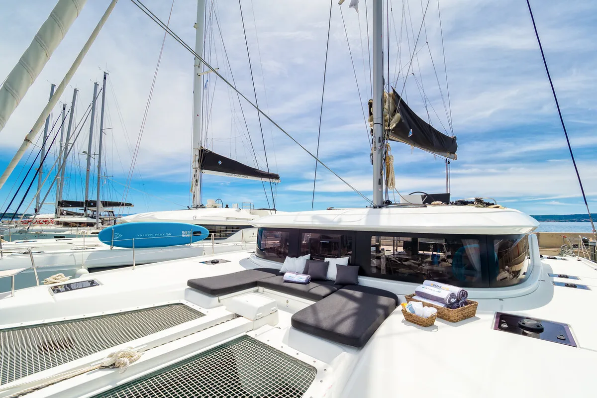Deck of Madame El Grande, a Lagoon 46 catamaran at Kaštela, Croatia