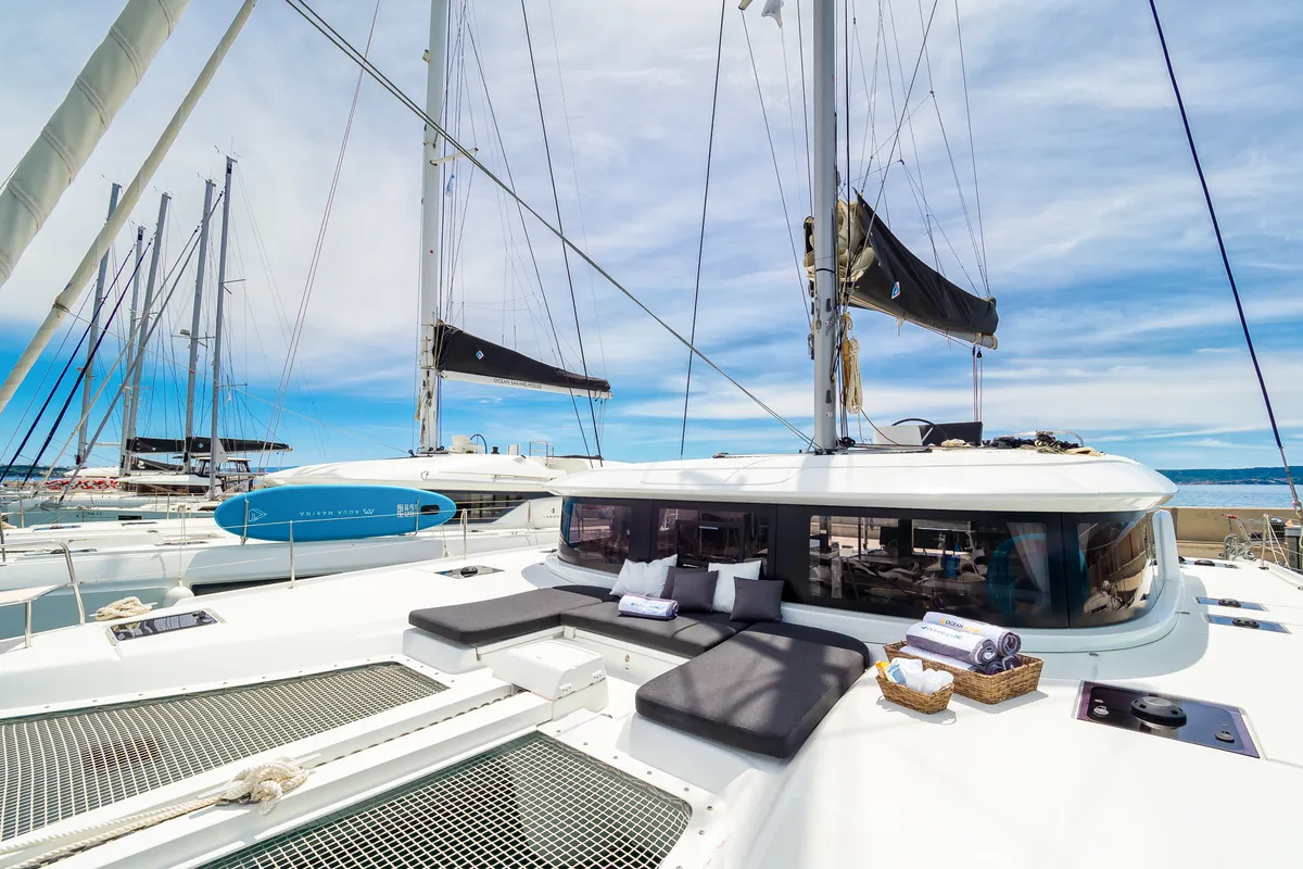 Deck of Madame El Grande, a Lagoon 46 catamaran at Kaštela, Croatia