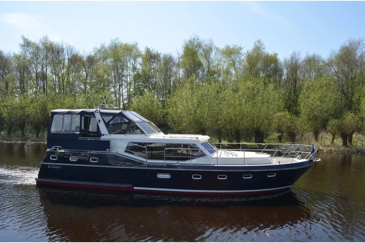 Exterior view of Drait 31, a De Drait Renal 45 motorboat at Drachten, Netherlands