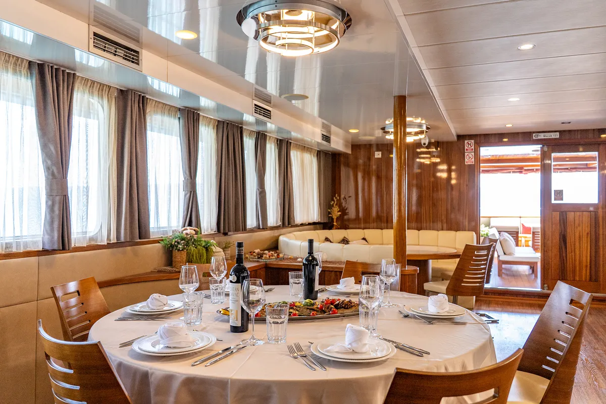 Il Mare, a Custom Made Il Mare motorboat at Split, Croatia