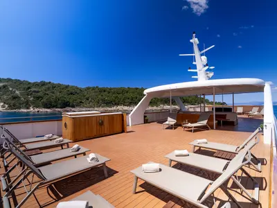 Il Mare, a Custom Made Il Mare motorboat at Split, Croatia