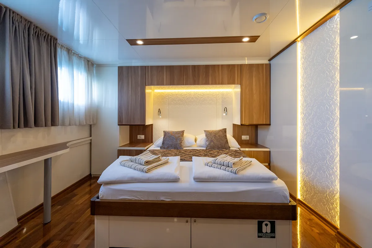 Il Mare, a Custom Made Il Mare motorboat at Split, Croatia