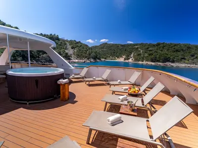 Il Mare, a Custom Made Il Mare motorboat at Split, Croatia