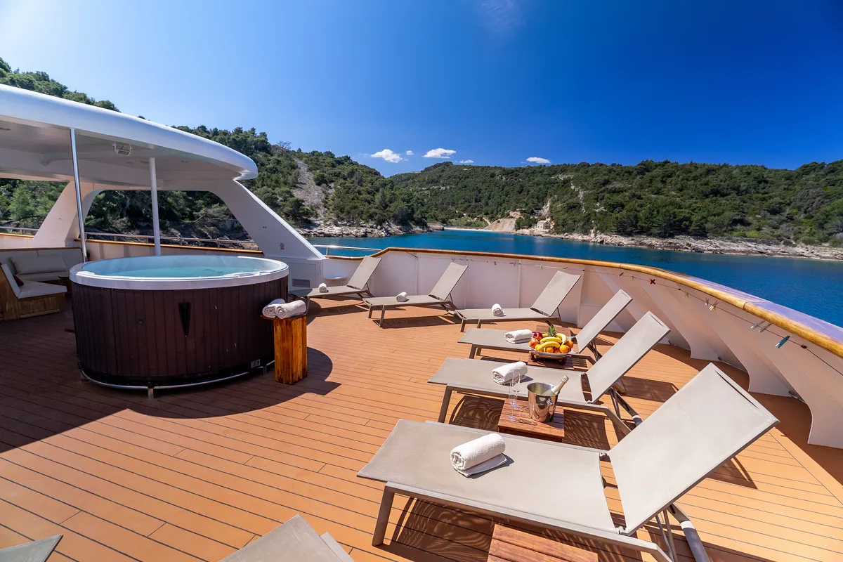 Il Mare, a Custom Made Il Mare motorboat at Split, Croatia