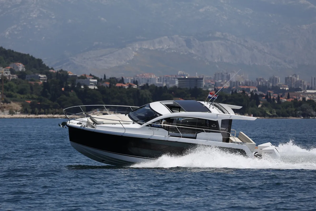 Exterior view of Stormi, a Sealine C335V motorboat at Grad Kaštela, Croatia