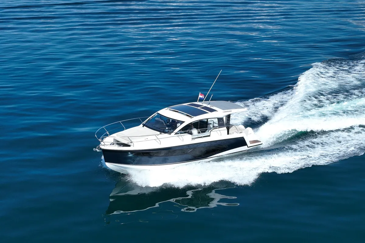 Exterior view of Stormi, a Sealine C335V motorboat at Grad Kaštela, Croatia