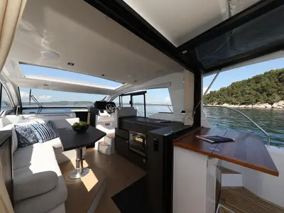 Salon of Stormi, a Sealine C335V motorboat at Grad Kaštela, Croatia