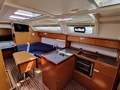 Salon of Mojito, a Bavaria Cruiser 37 sailboat at Općina Sukošan, Croatia
