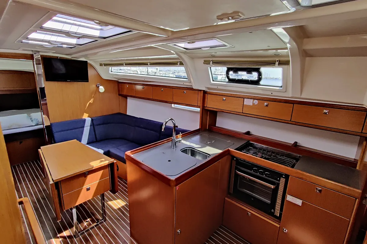 Salon of Mojito, a Bavaria Cruiser 37 sailboat at Općina Sukošan, Croatia