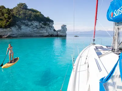 Exterior view of Sunsail 46.4 Premium, a Beneteau Oceanis 46.1 sailboat at Kontokali, Greece