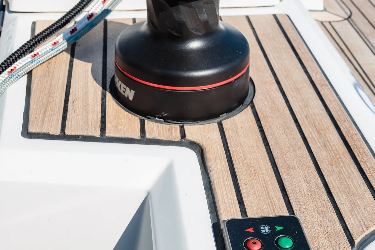 Azalea, a Beneteau Oceanis 46.1 sailboat at Rosignano Solvay, Italy