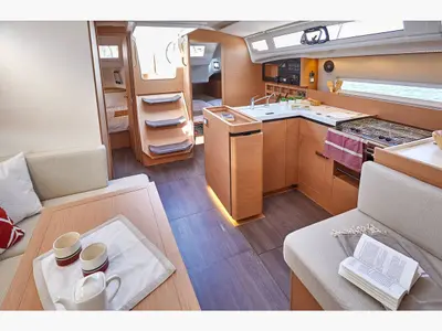 Salon of Polaris, a Jeanneau Sun Odyssey 410 sailboat at Općina Sukošan, Croatia