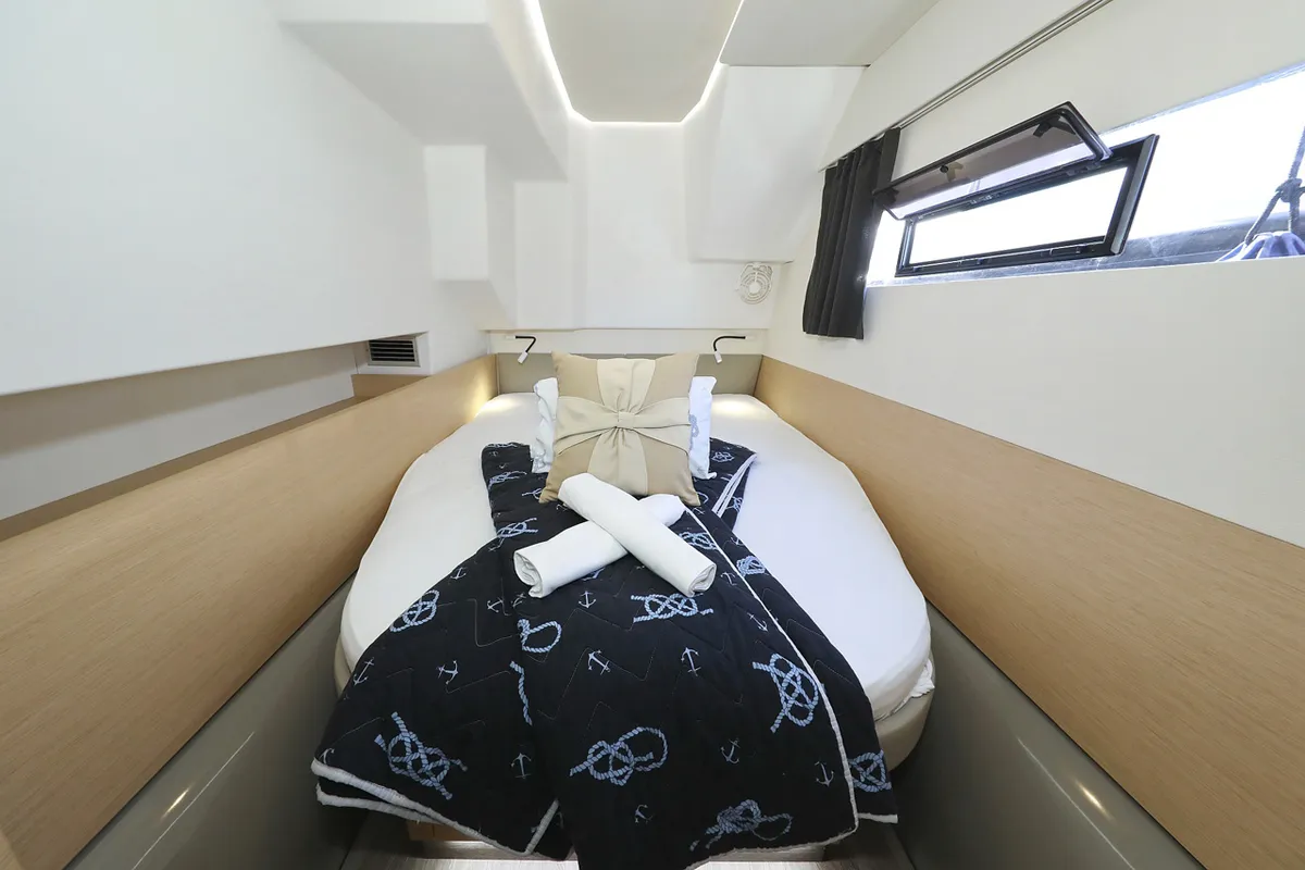 Cabin on Marketka, a Fountaine Pajot MY 37 catamaran at Grad Biograd na Moru, Croatia