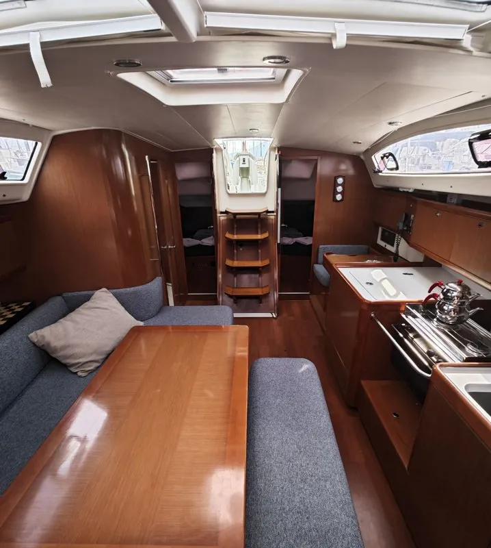 Salon of Violet, a Beneteau Oceanis 40 sailboat at Fethiye, Turkey