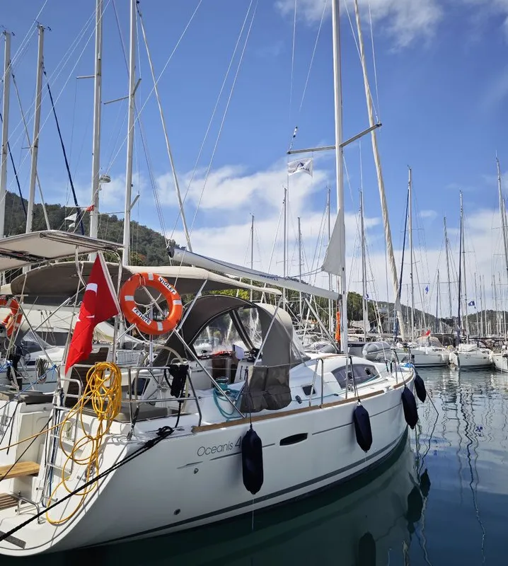 Exterior view of Violet, a Beneteau Oceanis 40 sailboat at Fethiye, Turkey