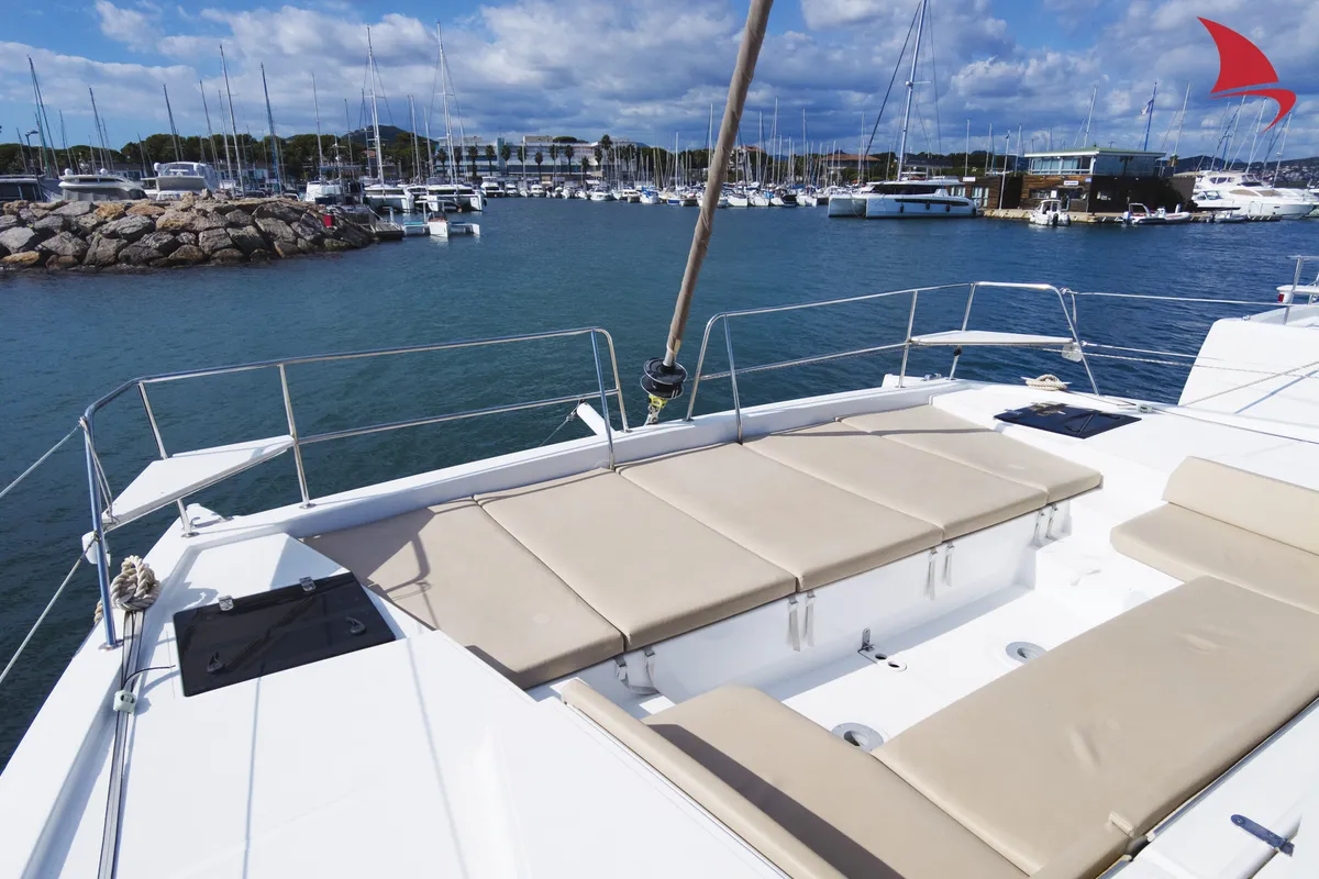 Deck of Jane, a Bali 4.1 catamaran at Hyères, France