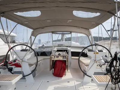 Cockpit of Pura Vida, a Beneteau Oceanis 46.1 sailboat at Općina Medulin, Croatia